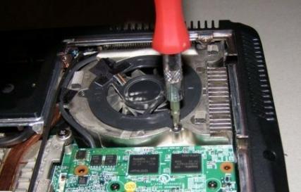 Как почистить вентилятор ноутбука от пыли: чем смазать кулер, как разобрать для чистки Acer и Hp, система охлаждения